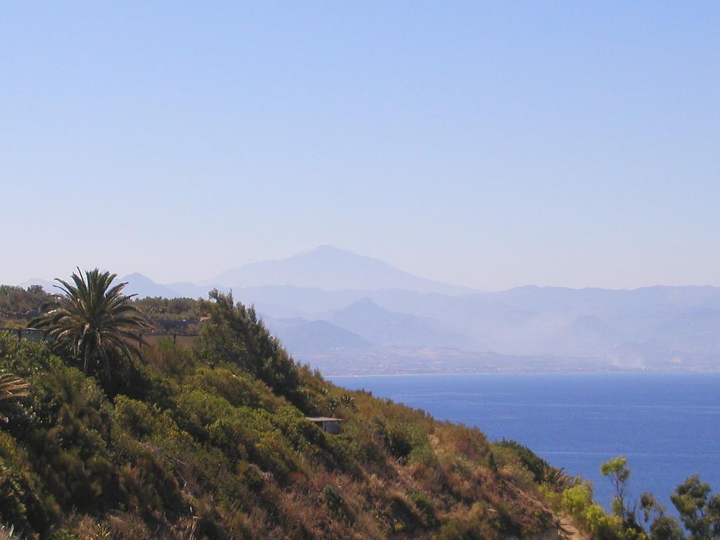 Residence Covo Degli Dei Milazzo Bagian luar foto