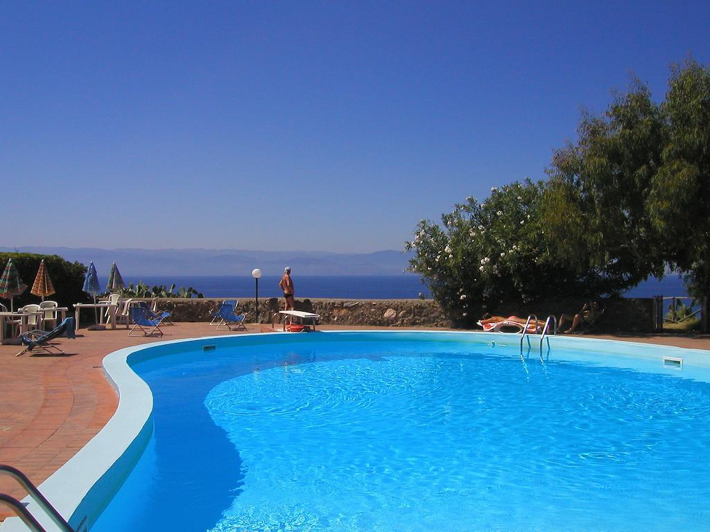Residence Covo Degli Dei Milazzo Bagian luar foto
