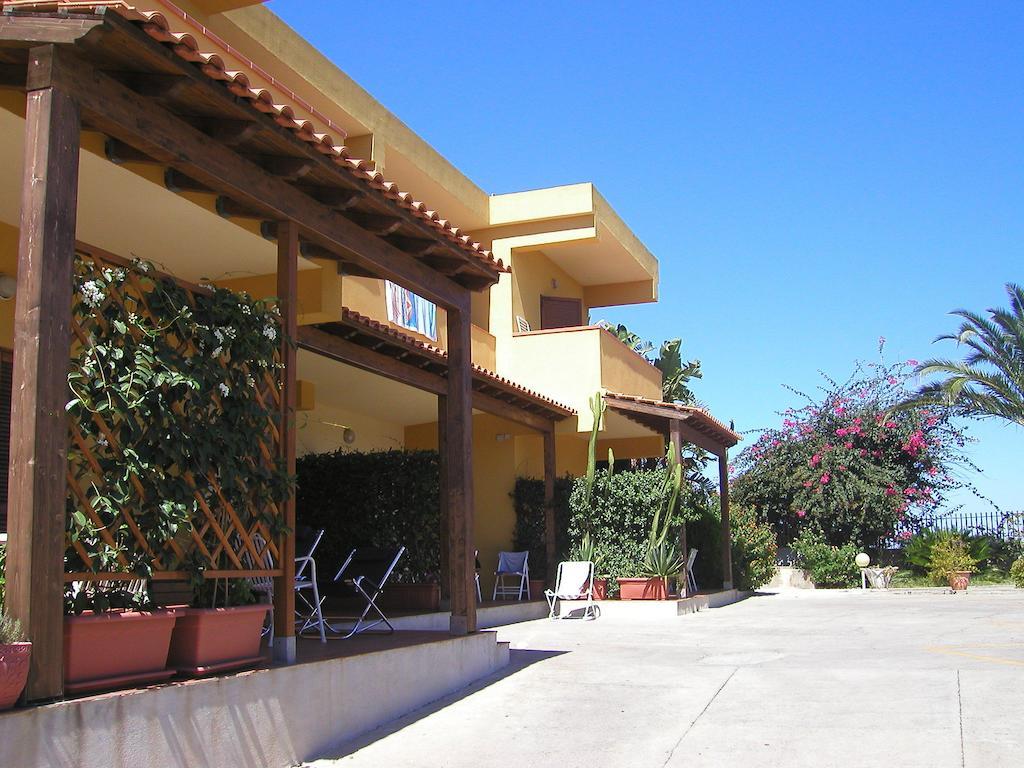 Residence Covo Degli Dei Milazzo Bagian luar foto